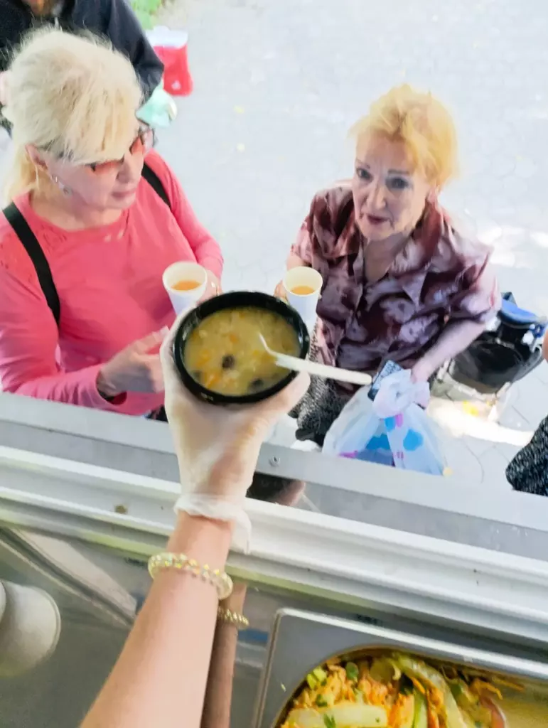 Проект «Мобильная столовая: Вкусная помощь» выходит на новый уровень